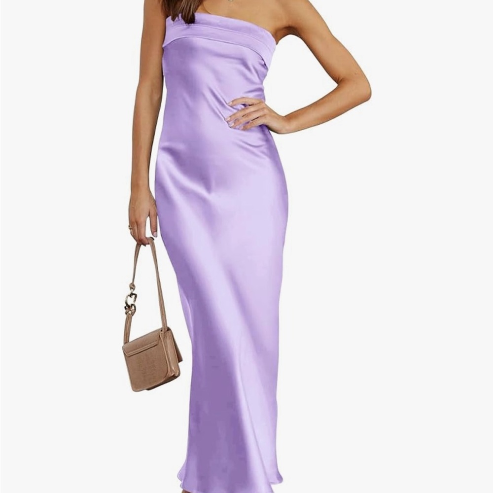 Elegant Lavender Strapless Dress